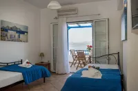 Pantonia Apartments Hotels in Elafonisos
