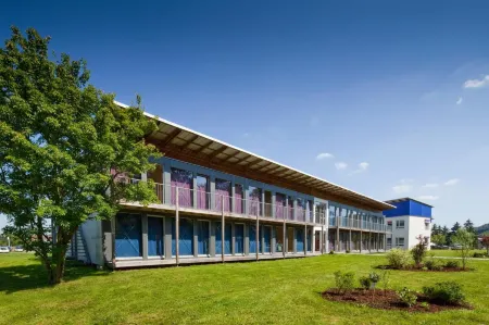 Hotel Vicinity Отели в г. Нонвайлер