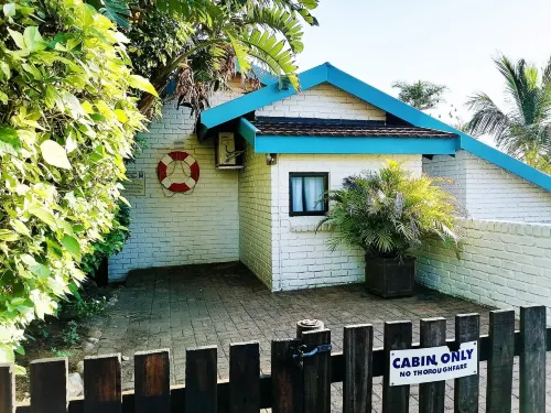 Boathouse Bed and Biscuit - Cabin