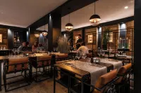 Mammoth Lodge by Alpine Residences