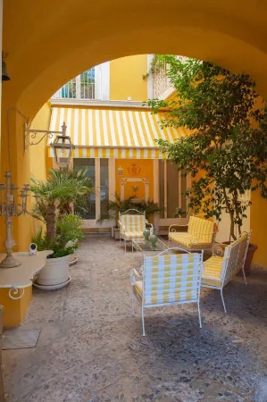 Palazzo Cherubini-Pools & Wellness