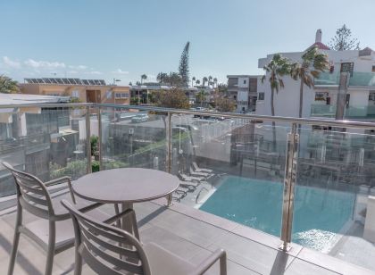 Apartamentos El Palmar