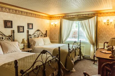Frisco Lodge Hotels in 