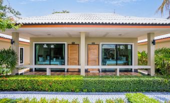 Tontan Resort Cha-am