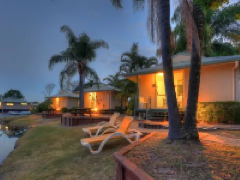 Maroochy River Bungalows Hotels in Diddillibah