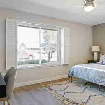 Modern and Stylish Remodeled 4 Bdrm w/ Htd Pool! Rooms