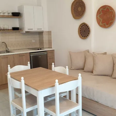 Sivotahomes-Family