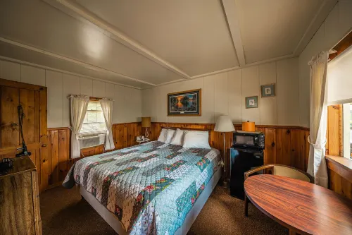 The Dax Lodge and Cabins - 2-Star