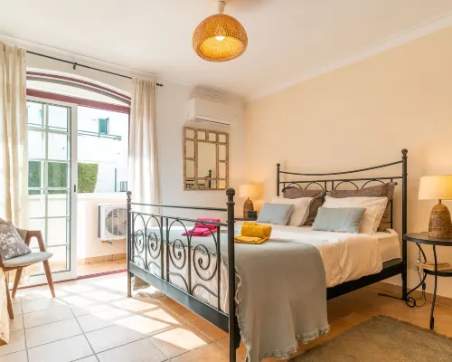 LV 普雷米耶爾特羅伊亞 - TR1 酒店 卡爾瓦利爾酒店