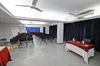 Hotel Roopa Hotel di Mysore
