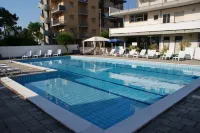 Hotel B&B Avana - Pools