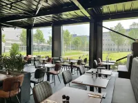 OZO Hotels Antares Airport Hotels in Хуфдорп