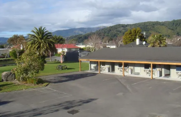 布里斯託爾汽車旅館