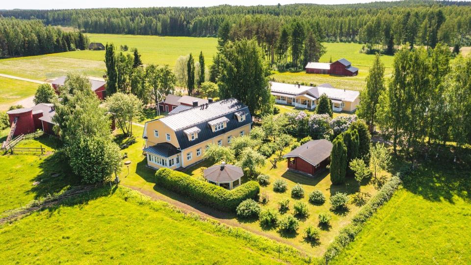 B&B Lomamokkila
