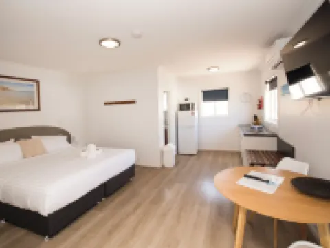 Clearwater Motel Apartments Hotels in Esperance