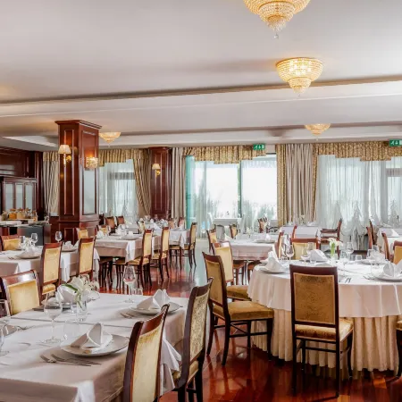 Hotel President Solin