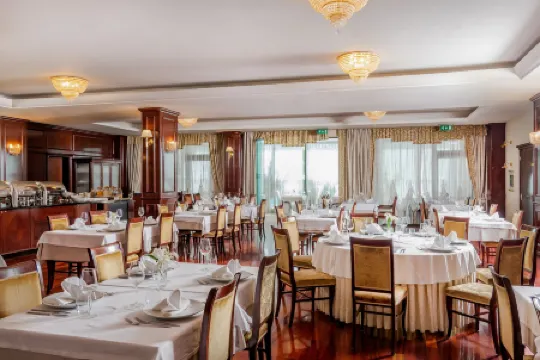 Hotel President Solin