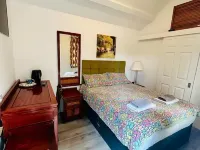 The Chequers Inn Hotels in Amersham