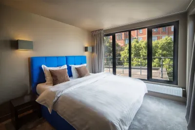 Hotel the Neufchatel โรงแรมใน