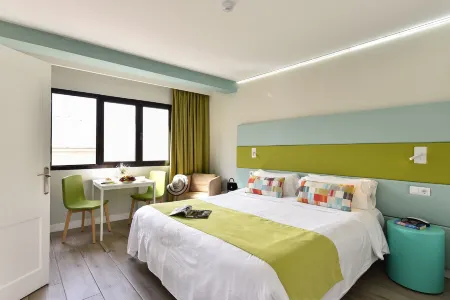 Hotel Apartamento Bajamar Отели в г. Лас-Пальмас