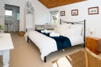Boulders Beach Hotel, Cafe and Curio Shop