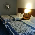Mainstreet Inn Hotels in Plumsteadville