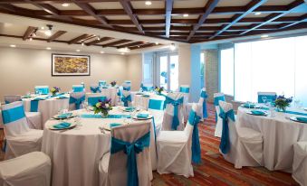 Embassy Suites by Hilton Colorado Springs