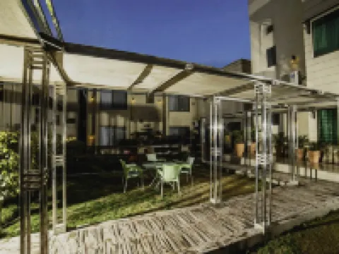 VIP House Hotels in Peshawar