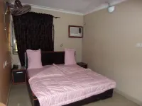 B & S Hotel Hotels in Agege