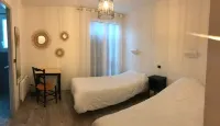 Auberge de la Vallée d'Ossau - Holiday Apartments