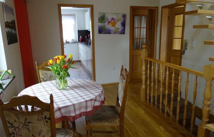 Gästezimmer & Ferienwohnung Berge