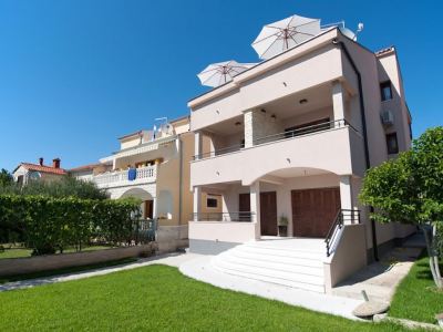 BonaMare Apartments