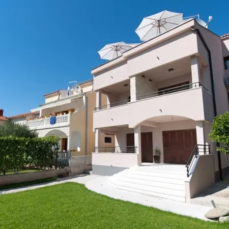 BonaMare Apartments