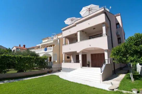 BonaMare Apartments