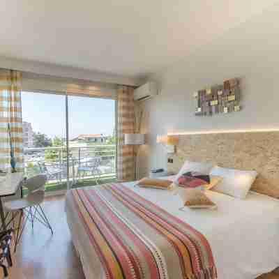 Cit'Hotel Impérial Rooms