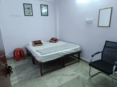 Frazyone Hostel Hotels in East Delhi
