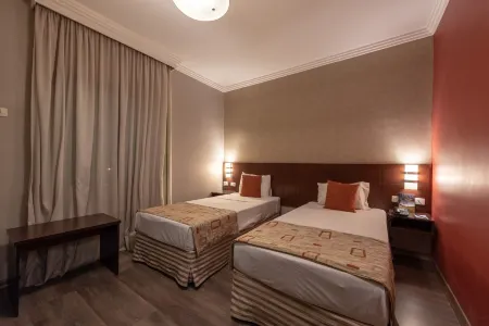 Class Hotel Guaxupé Отели в г. Гуашупе