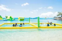 Bay Gardens Hotel - Beach