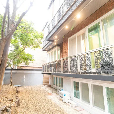 Dawoo House 1 in Hongdae Отели рядом с достопримечательностью «Детская площадка Wau Park»