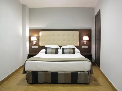 Apartamentos Boutique Catedral - Kitchens