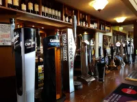 The Old Barn Inn Hoteles en Langstone