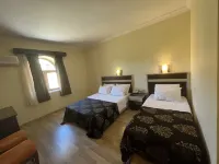 Hotel Euphrat Nemrut - parking