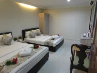 Safari Hotel