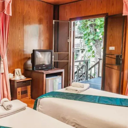 Banviewnam Camping & Resort