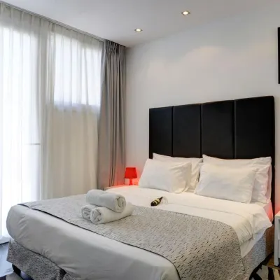 Geula Suites by Raphael Hotels Các khách sạn gần Bãi biển Tel Aviv