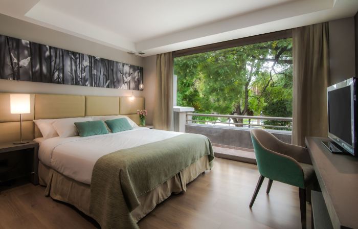 Portal Plaza Suites