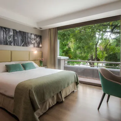 بورتال بلازا سويتس Hotels near نافي كولتورال