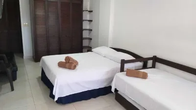 Feyajoma Apartamento Con Piscina