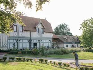 Le Manoir des Impressionnistes - Bord de Mer