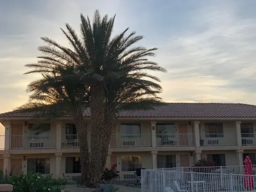 Calipatria Inn and Suites Hotels in Brawley
